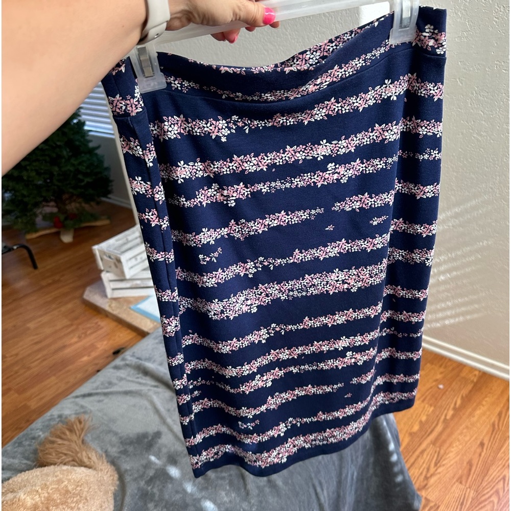 Navy blue with flower print, soft stretchy pencil skirt